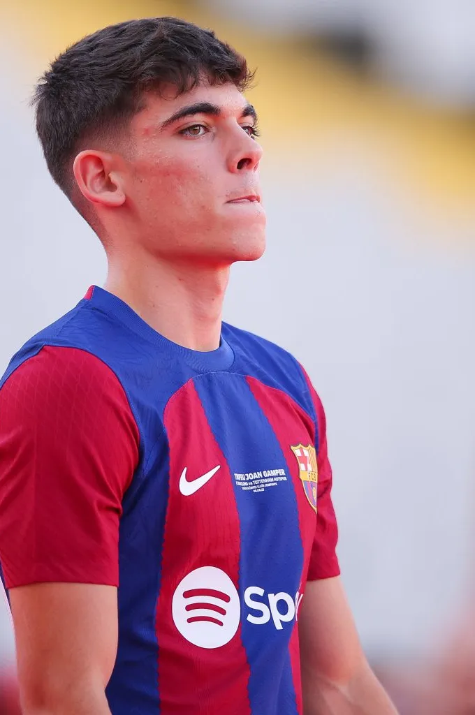 Barcelona considering bringing back on-loan defender next season to replace Marcos Alonso - Bóng Đá