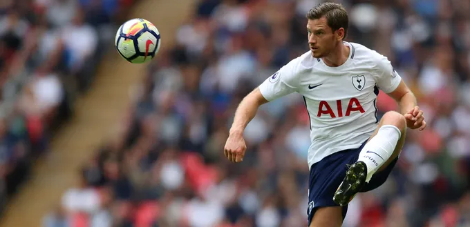 Đây là đội hình Premier League hay nhất mùa chăng? Robbie Savage - Bóng Đá