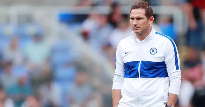 Lampard takes a run around Old Trafford - Bóng Đá