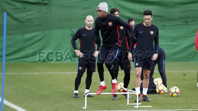 barca tập luyện - Bóng Đá