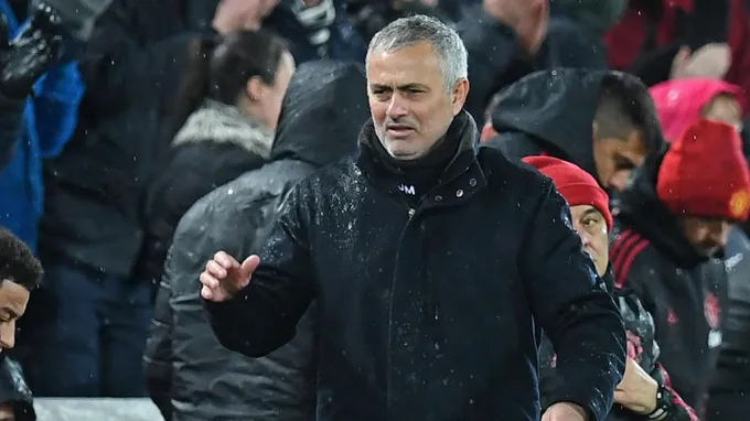 Nếu sa thải Mourinho, Man Utd cần làm gì? - Bóng Đá