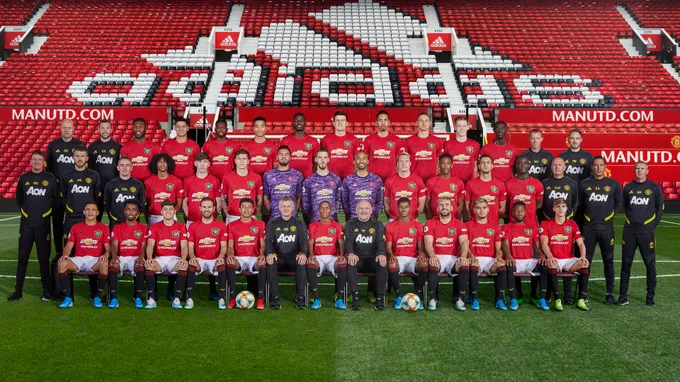 Man Utd thua lỗ 1 tỷ bảng vì COVID-19, CĐV Man City hả hê mỉa mai - Bóng Đá