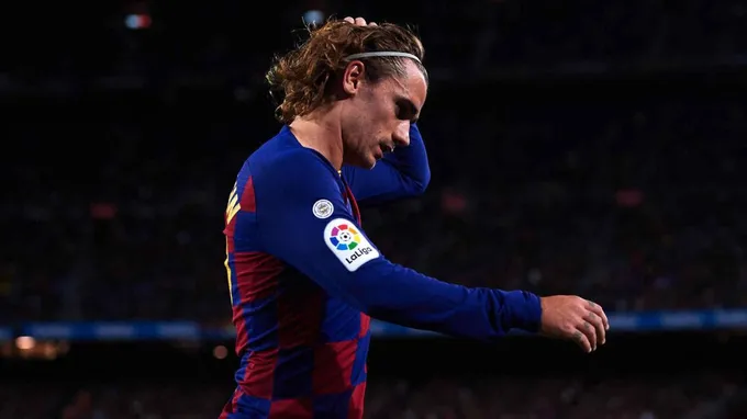 Sai lầm của Griezmann khiến Barca thêm hỗn loạn - Bóng Đá