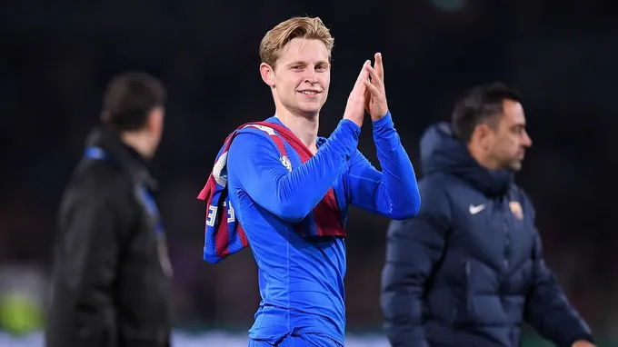 Manchester United have been advised to give up on De Jong if they cannot get a deal this week - Bóng Đá