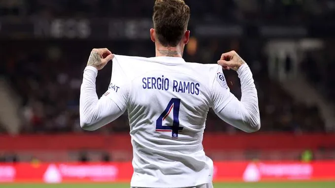Mùa hè 2021 điên rồ của PSG hóa ra thành cơn ác mộng - Bóng Đá