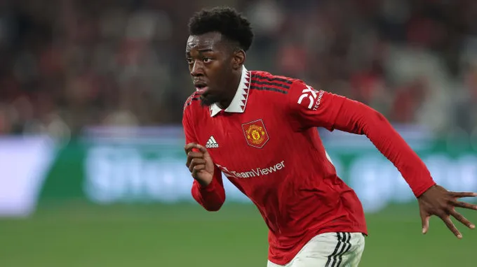 Thương vụ chuyển nhượng khó hiểu nhất của Man Utd - Bóng Đá