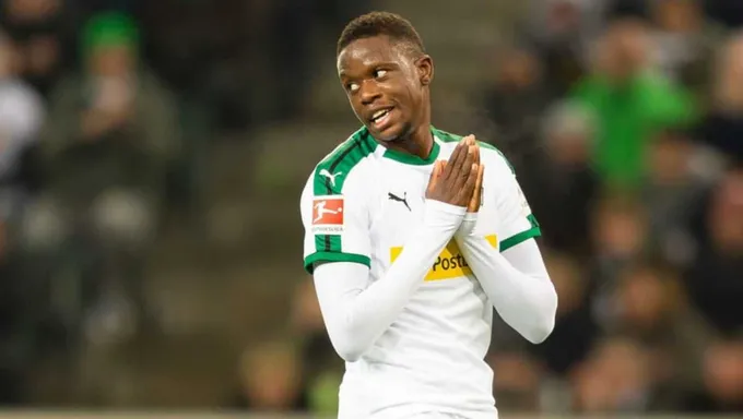 Manchester United: Red Devils are favourites to sign Borussia Mönchengladbach’s Denis Zakaria - Bóng Đá