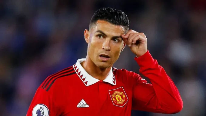 MU phá sản kế hoạch với Ronaldo - Bóng Đá