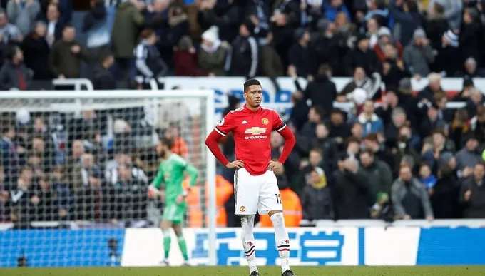 Dư âm Newcastle 1-0 Man Utd: Thảm họa Pogba, Sanchez không khá hơn! - Bóng Đá