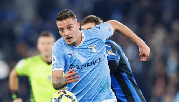 Arsenal are reportedly the favourites to sign Lazio star Sergej Milinkovic-Savic this summer,  - Bóng Đá