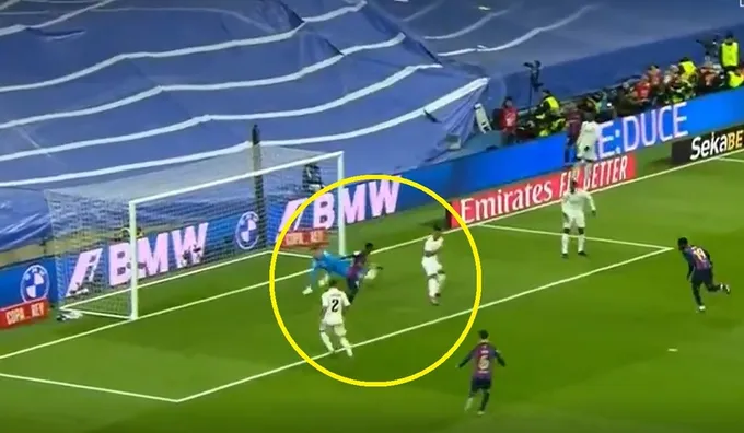 Tiền đạo Barca cứu thua cho Real Madrid - Bóng Đá