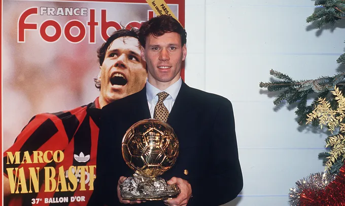 Van Basten ra mắt - Bóng Đá