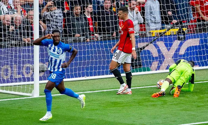 Quá khác biệt Man Utd - Chelsea - Bóng Đá