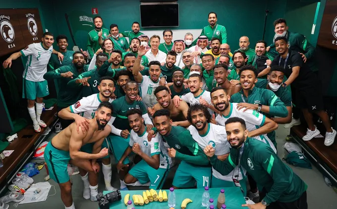 Tuyển Saudi Arabia tiếp tục bất bại ở vòng loại thứ ba World Cup 2022 - Bóng Đá