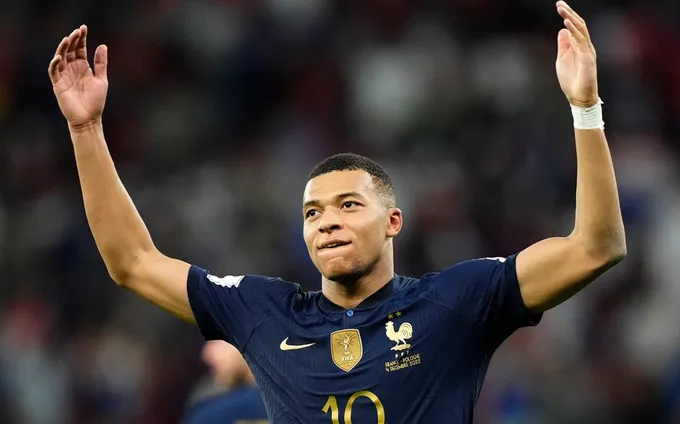 Với Qatar, thỏa thuận về Maguire và Mbappe có thể xảy ra ở Man Utd - Bóng Đá