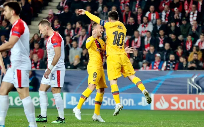 Barcelona left Slavia Prague's dressing room in an absolute state - Bóng Đá