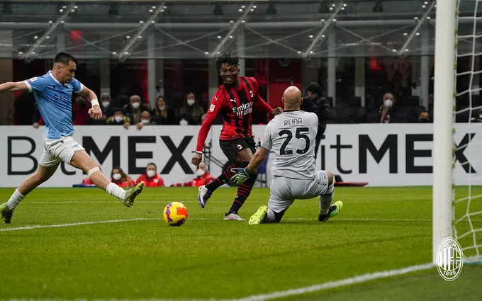 Rafael Leao: Manchester United monitoring AC Milan striker - Bóng Đá