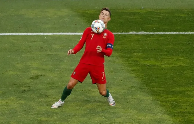 Bồ Đào Nha khó tiến xa với Ronaldo già nua - Bóng Đá