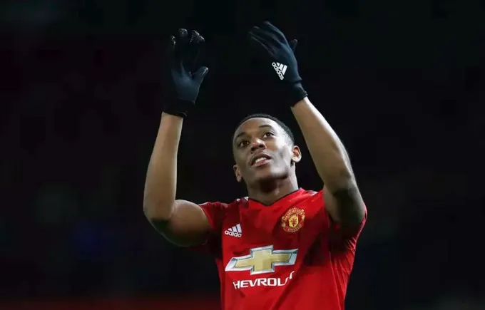 Sanchez & Martial trở lại, Man Utd ra sân với đội hình nào trước Bournemouth? - Bóng Đá
