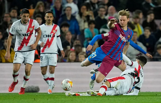 Chi tiết hợp đồng Frenkie de Jong - Bóng Đá