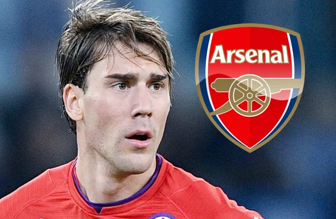 Arsenal offer £45m plus Lucas Torreira for Fiorentina striker Dusan Vlahovic - Bóng Đá