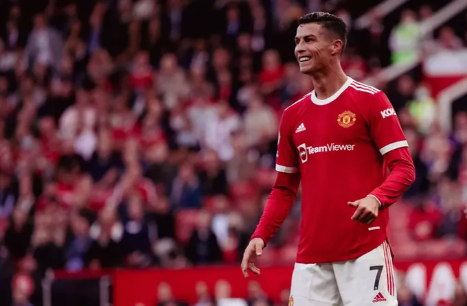 Ronaldo nổi loạn rời MU: Các ông lớn ngoảnh mặt với CR7 - Bóng Đá