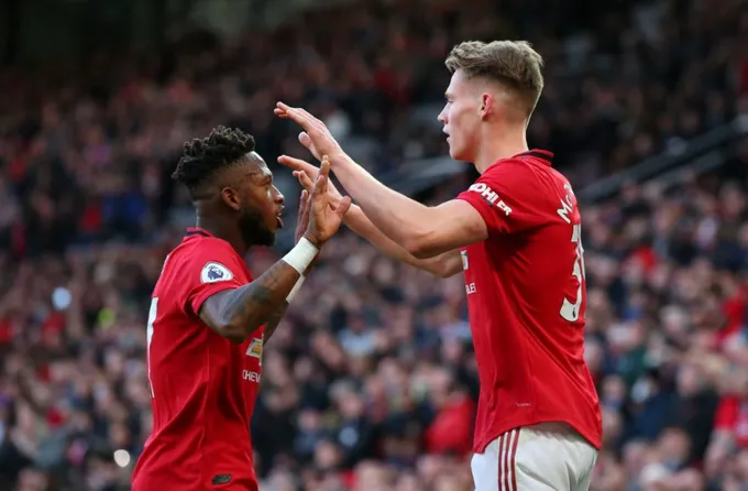 Dấu chấm hết của cặp đôi Fred và McTominay ở MU - Bóng Đá