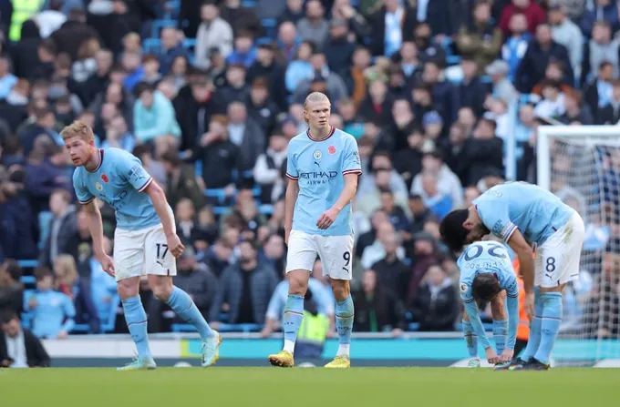 Man City thua sân nhà: Ngày Haaland đi lạc - Bóng Đá