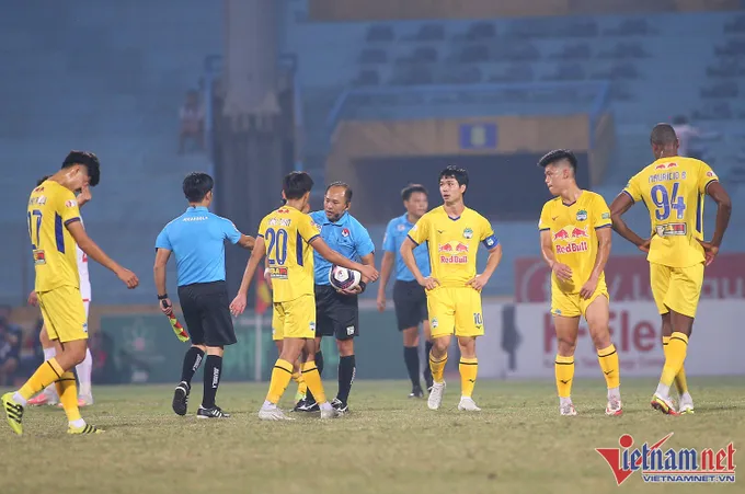 V-League 2022 điểm mặt anh tài: HAGL nhà bầu Đức... lạc trôi - Bóng Đá