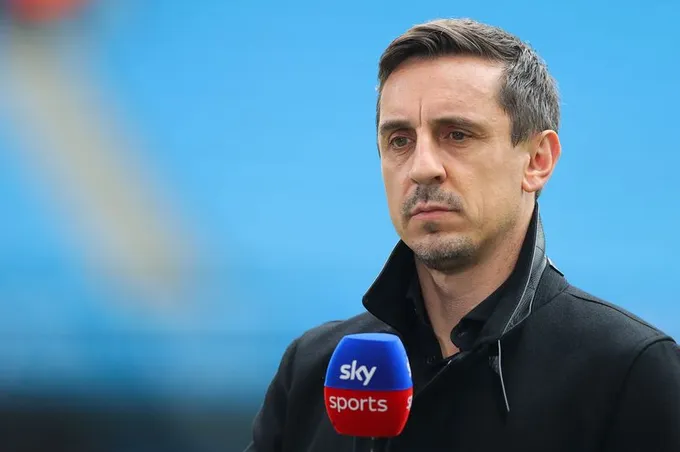 Gary Neville: Nhà Glazer không xứng nhận 11 triệu bảng - Bóng Đá