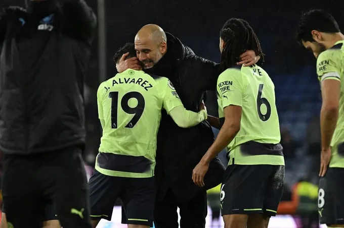 Pep Guardiola chỉ ra cái tên giúp Haaland thăng hoa - Bóng Đá
