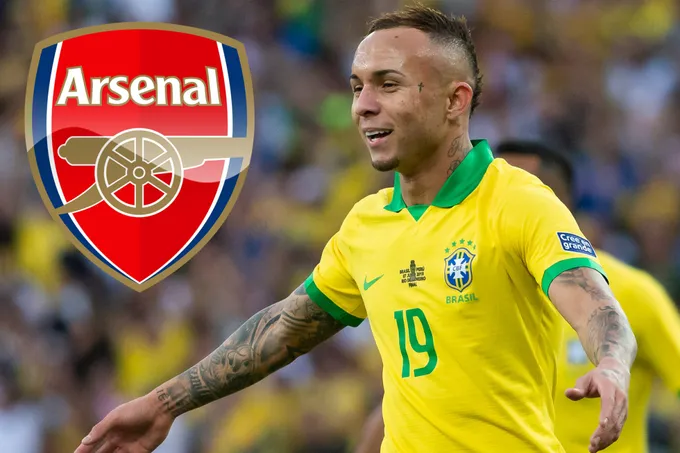 Arsenal đạt thỏa thuận với Everton Soares - Bóng Đá
