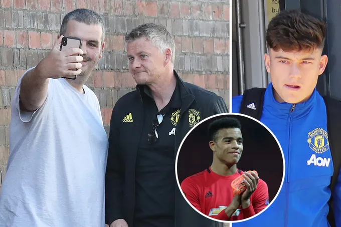 Mason Greenwood dropped from Manchester United squad for West Ham clash but Daniel James included - Bóng Đá