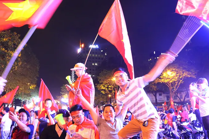 U23 Việt Nam gục ngã trước thiên đường nhưng họ đã VÔ ĐỊCH trong lòng người hâm mộ - Bóng Đá