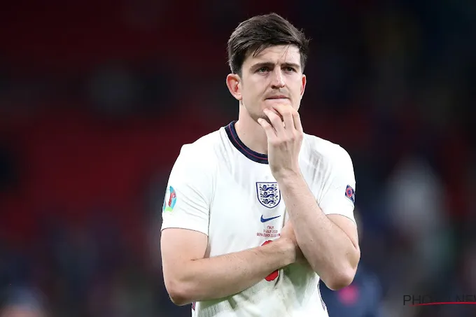 Patrick Vieira sends message to Manchester United skipper Harry Maguire over England boos - Bóng Đá