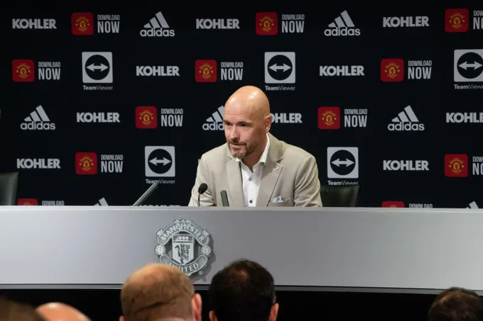 Erik ten Hag sớm nhận lấy bài học cay đắng đầu tiên ở Man Utd - Bóng Đá