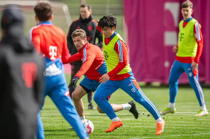 Thomas Muller: Bayern sẵn sàng thắng Siêu kinh điển Đức - Bóng Đá