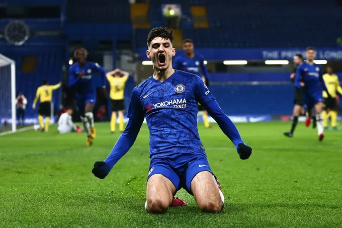 Official announcement expected soon for Armando Broja new contract with Chelsea until June 2026, confirmed - Bóng Đá