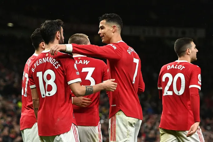 MU trở lại top 4 Premier League: Cơn giận của Ronaldo - Bóng Đá