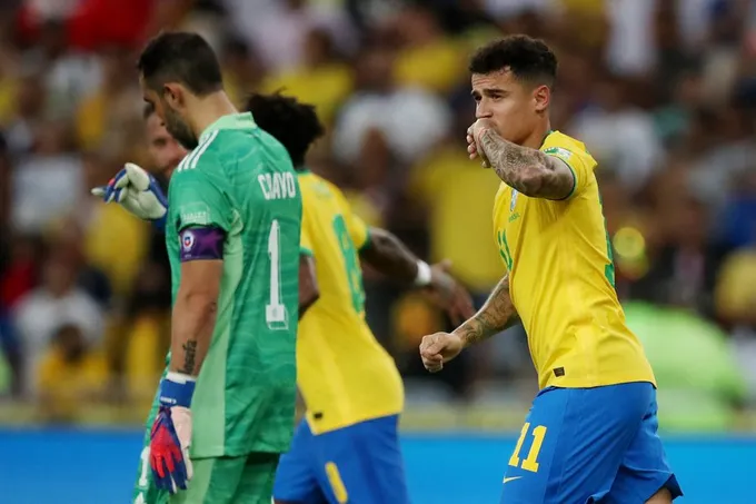 Coutinho ghi bàn giúp Brazil thắng Chile 4-0 - Bóng Đá