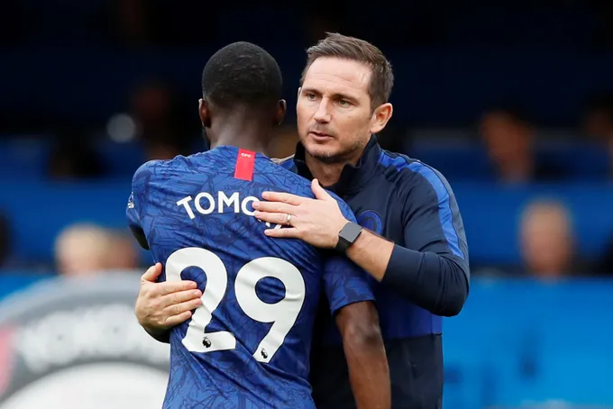 Được tin dùng ở Chelsea, Fikayo Tomori gửi lời tri ân đến 1 cái tên - Bóng Đá