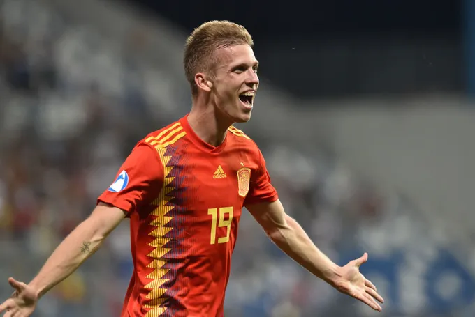 United fans call for Dani Olmo move after volley against City - Bóng Đá