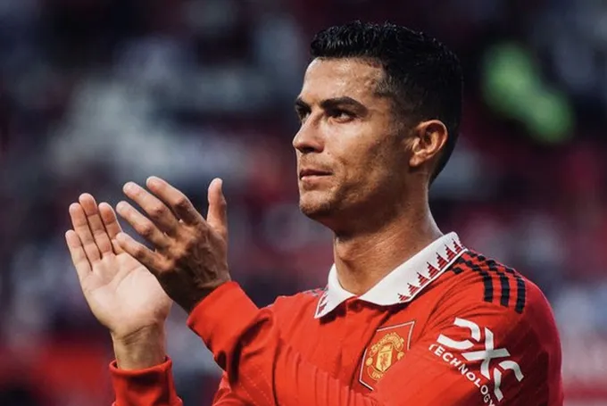 Ronaldo phải chấp nhận không đâu tốt hơn MU - Bóng Đá