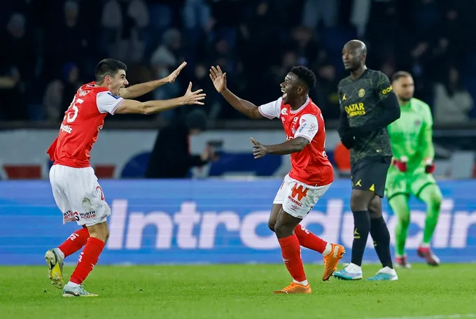 'Viên ngọc quý' của Arsenal khuynh đảo Ligue 1 - Bóng Đá