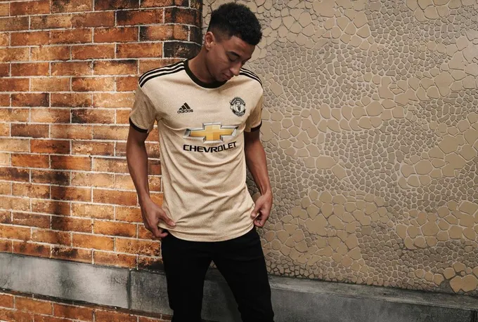 Manchester United 2019/20 Adidas away kit revealed - Bóng Đá