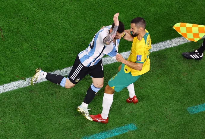 Messi lần đầu ghi bàn ở vòng knock-out World Cup - Bóng Đá