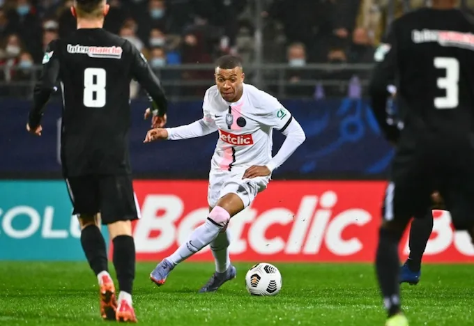 Mbappe lập hat-trick trong 18 phút - Bóng Đá