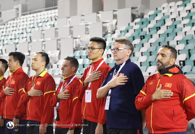 HLV Troussier làm khác ông Park Hang-seo để đi World Cup - Bóng Đá