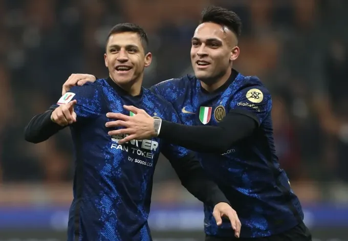 Inter ngược dòng vào tứ kết Coppa Italy - Bóng Đá