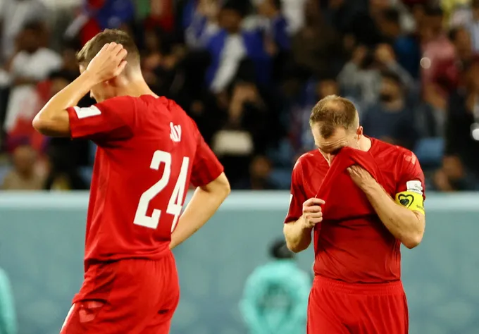 Eriksen rơi nước mắt trong ngày Đan Mạch bị loại khỏi World Cup - Bóng Đá